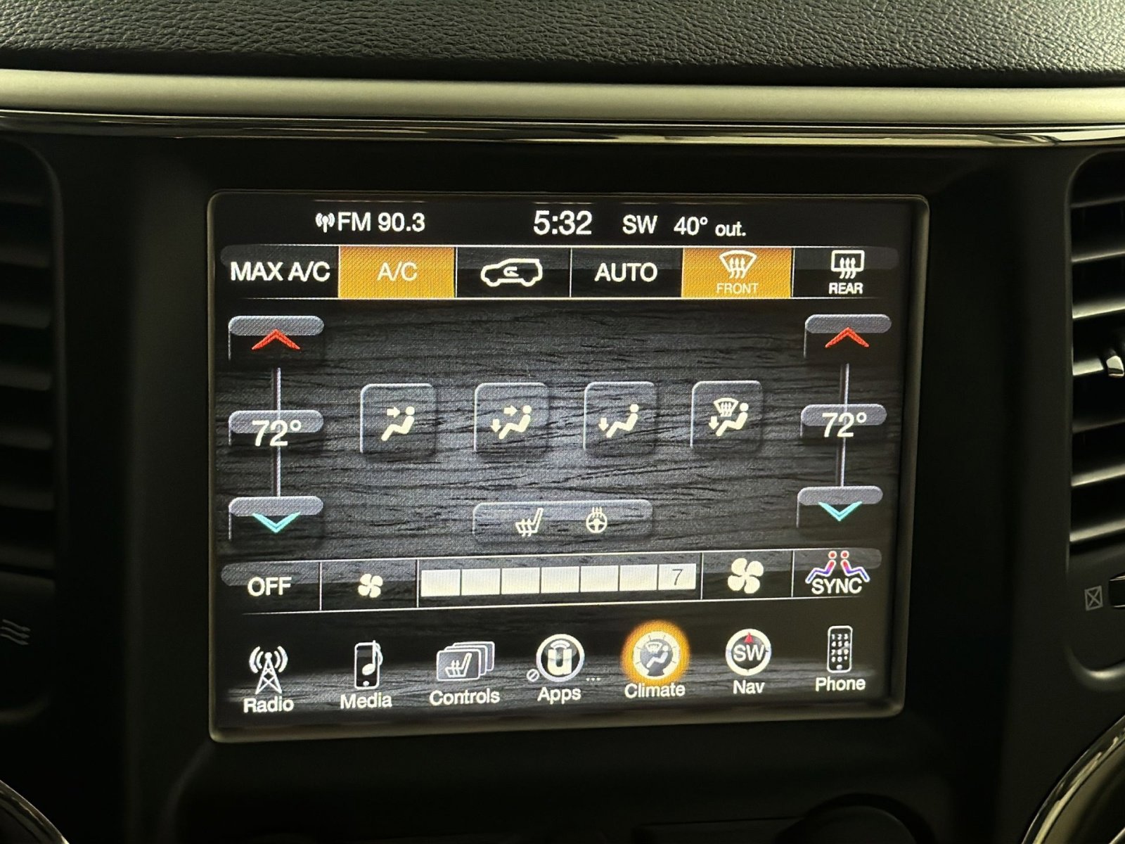 Used 2017 Jeep Grand Cherokee Limited image 20