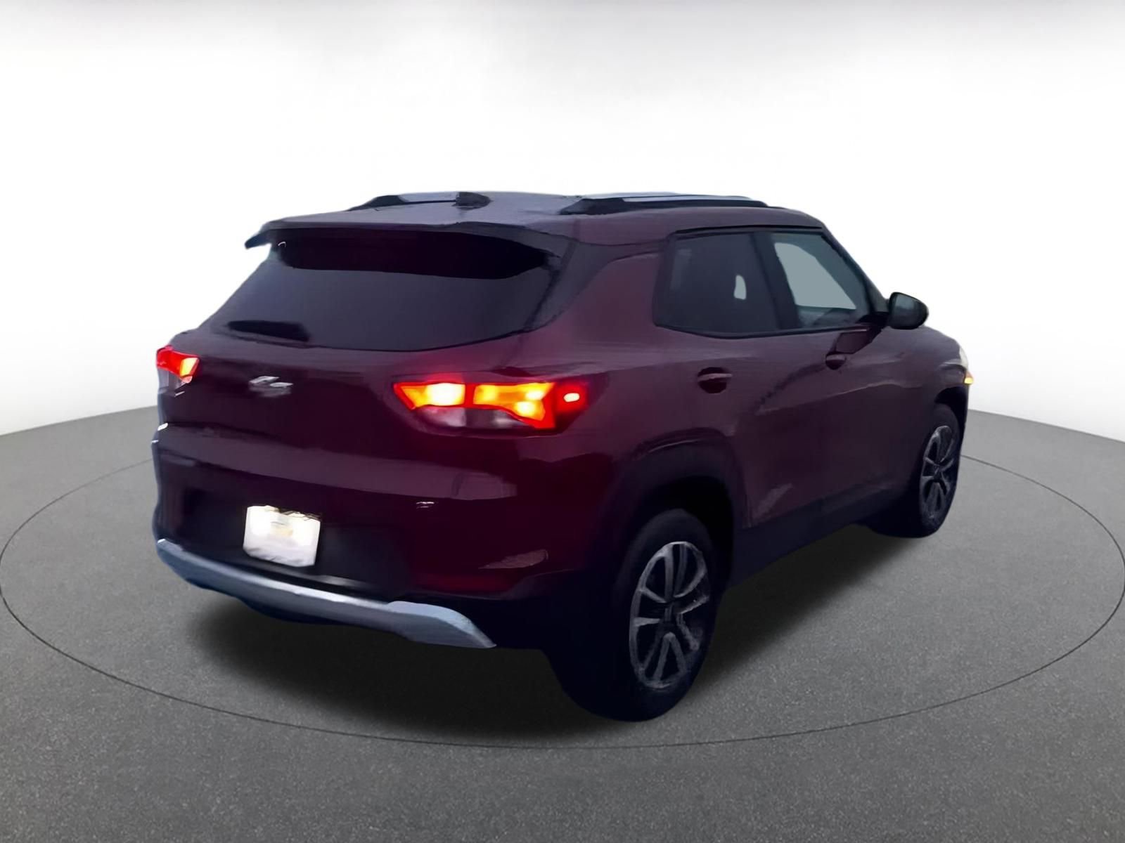 Used 2025 Chevrolet TrailBlazer LT image 12