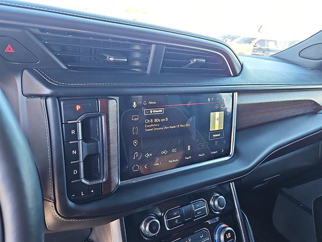 Used 2023 GMC Yukon XL Denali Ultimate w/ LPO, Floor Liner Package image 16