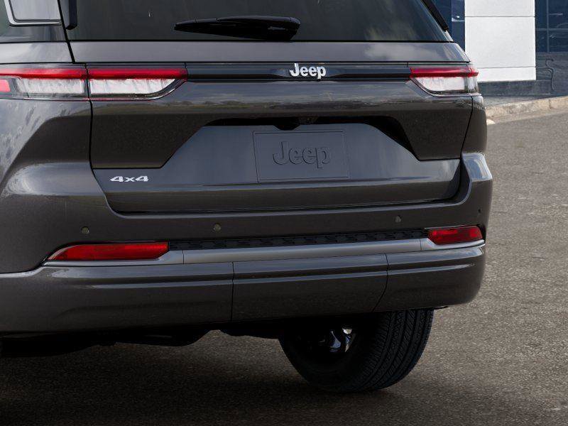 New 2026 Jeep Grand Cherokee Limited AWD/4WD image 14