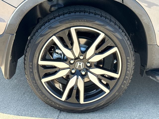 Used 2020 Honda Pilot Elite image 17