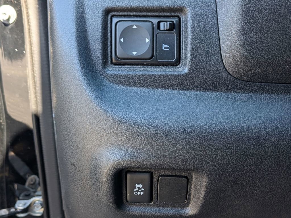 Used 2015 Nissan Versa Note S Plus image 14