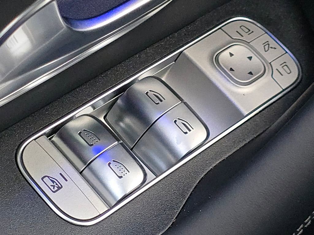 New 2026 Mercedes-Benz GLS 63 AMG 4MATIC image 28