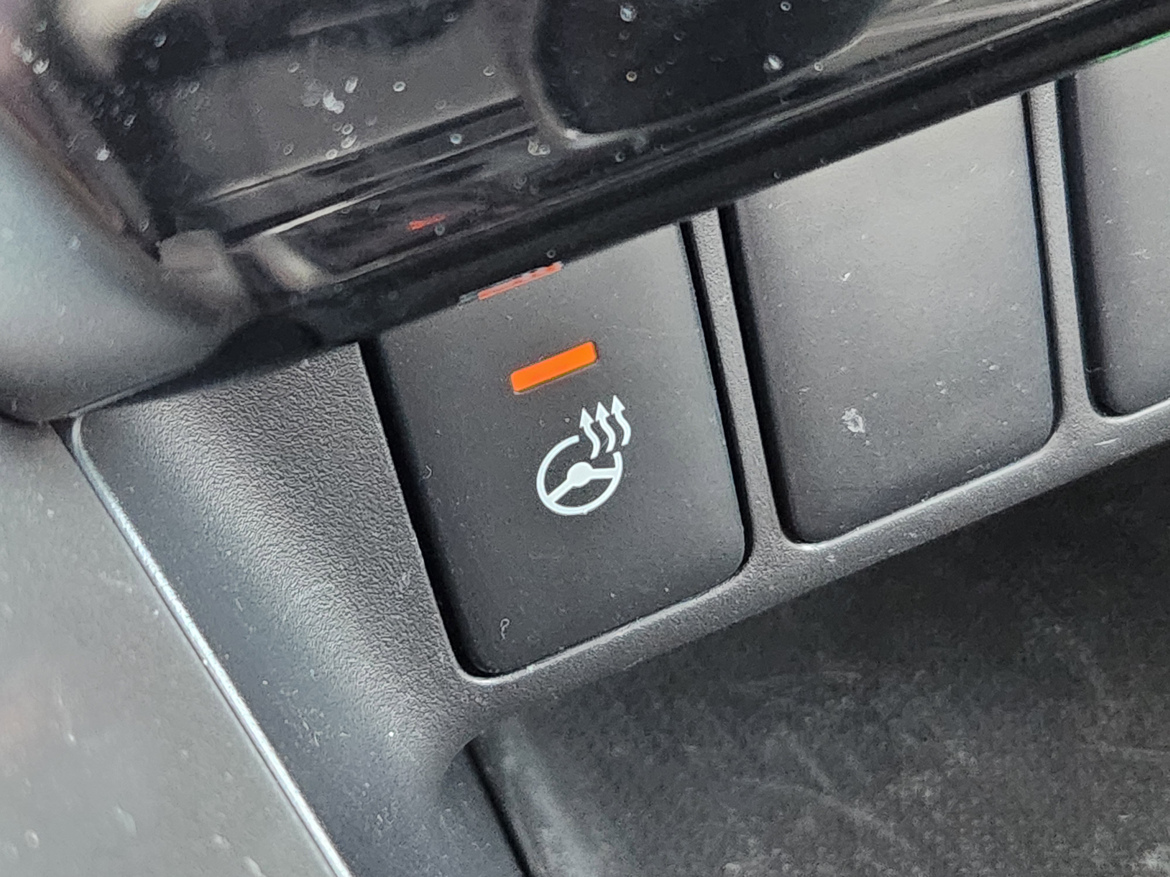 Used 2024 Mitsubishi Eclipse Cross SEL AWD/4WD image 16