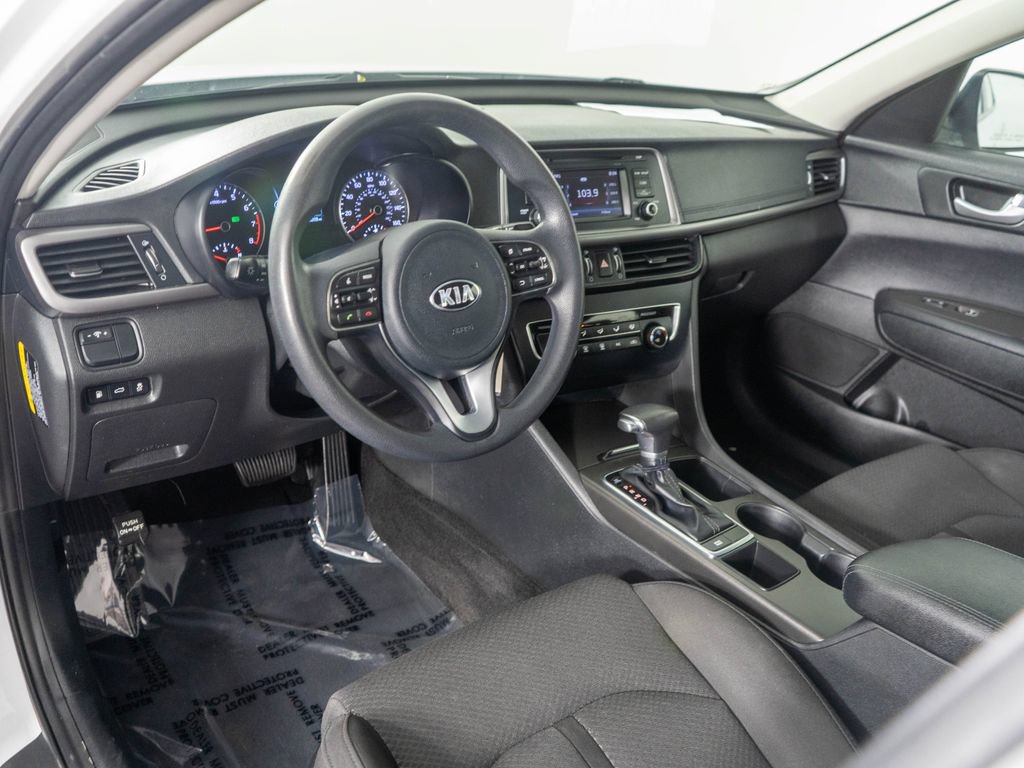 Used 2017 Kia Optima LX FWD image 13
