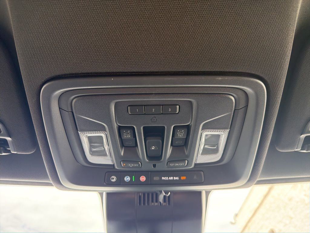 New 2026 Chevrolet Silverado 3500 High Country w/ High Country Premium Package image 24