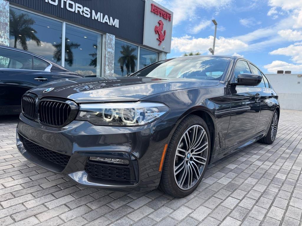 Used 2020 BMW 530i w/ M Sport Package RWD image 3
