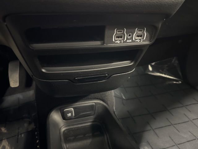 Used 2023 Chrysler Pacifica Touring-L w/ S Appearance Package image 46