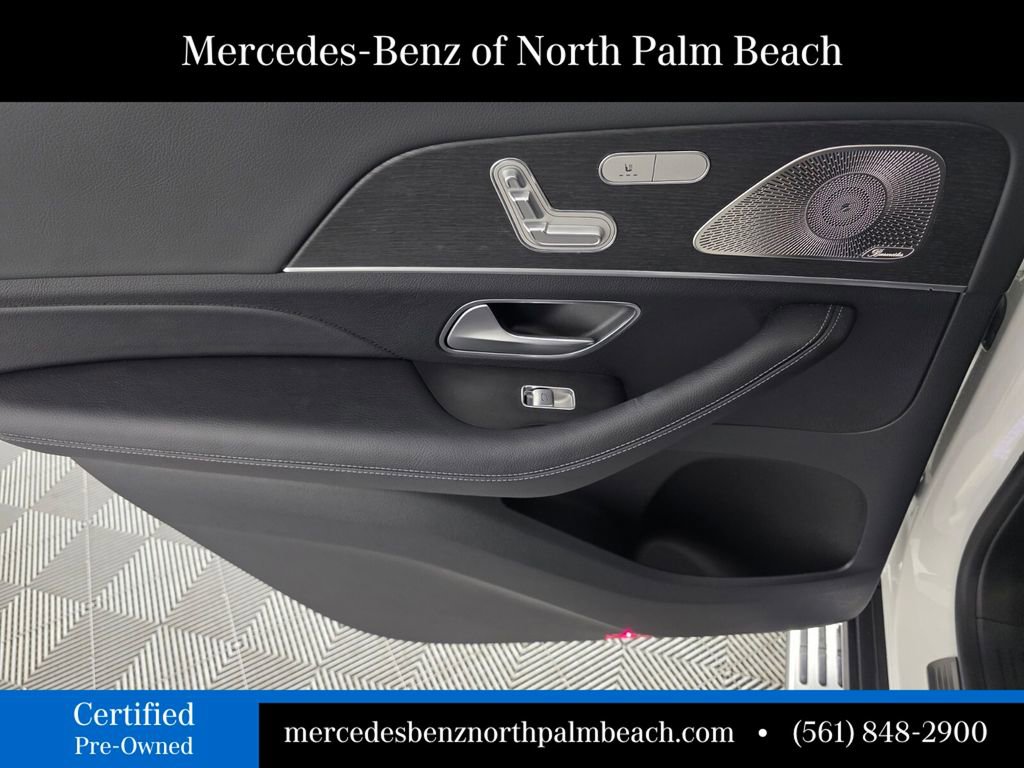 Certified 2023 Mercedes-Benz GLS 580 4MATIC image 17