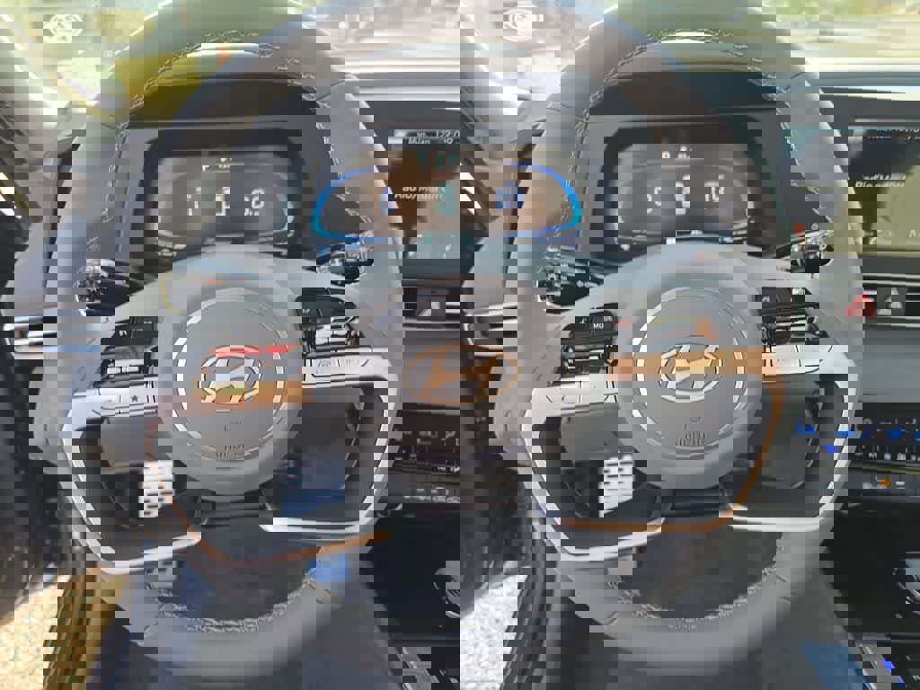 New 2026 Hyundai Elantra Sport image 23