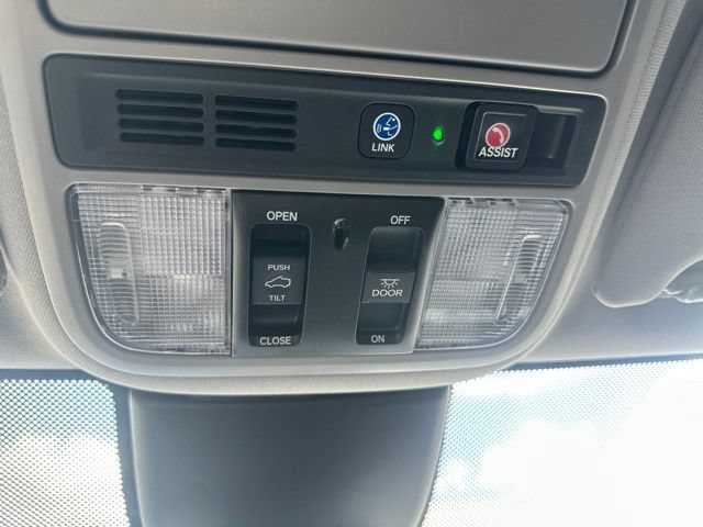 Used 2022 Honda Odyssey Touring image 20