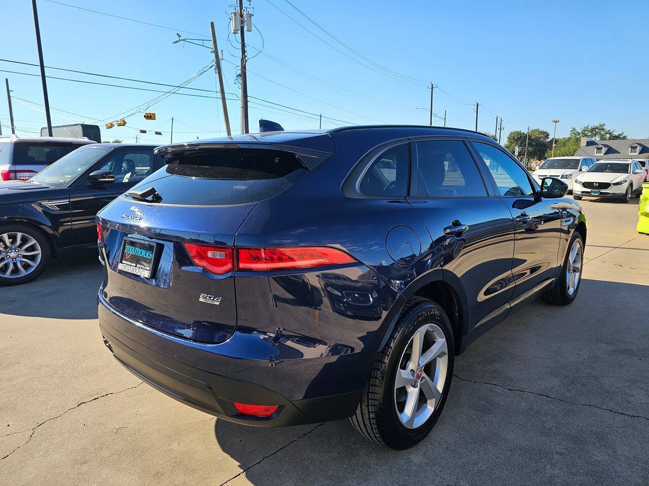 Used 2017 Jaguar F-PACE Premium AWD/4WD image 4