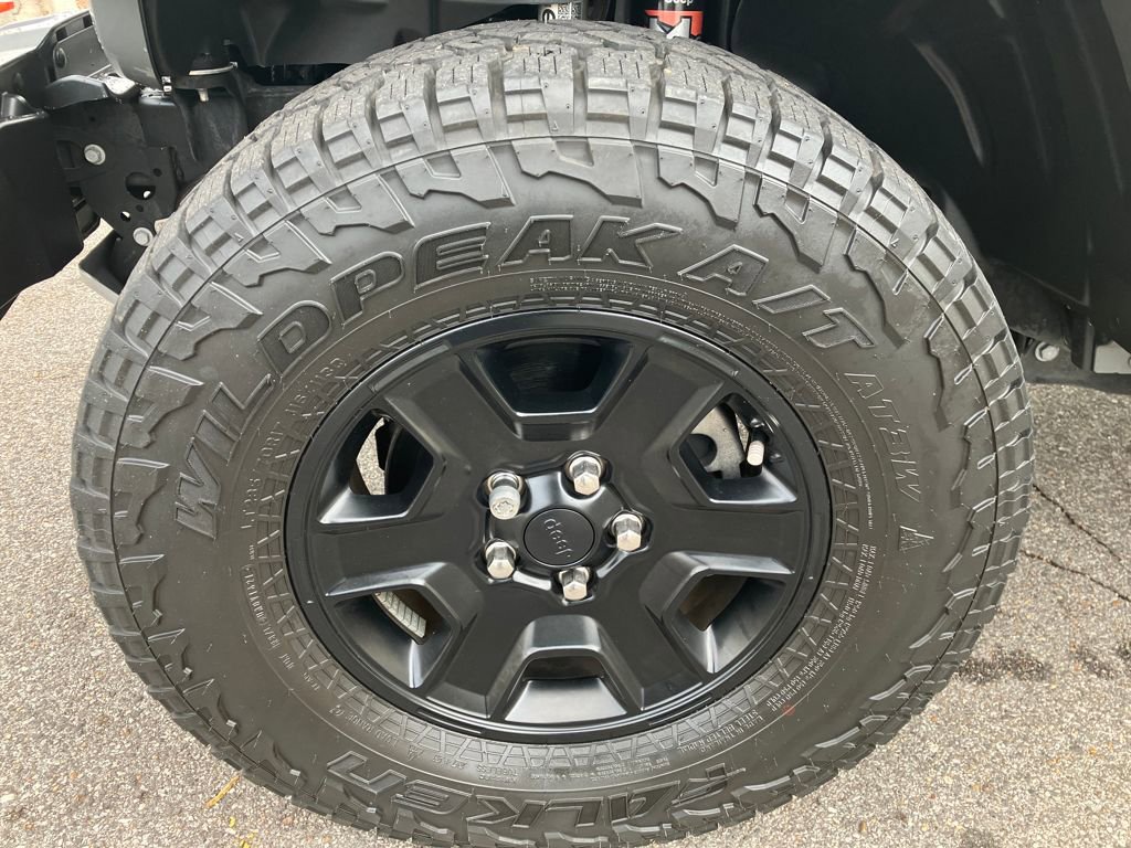 Used 2021 Jeep Gladiator Mojave image 9