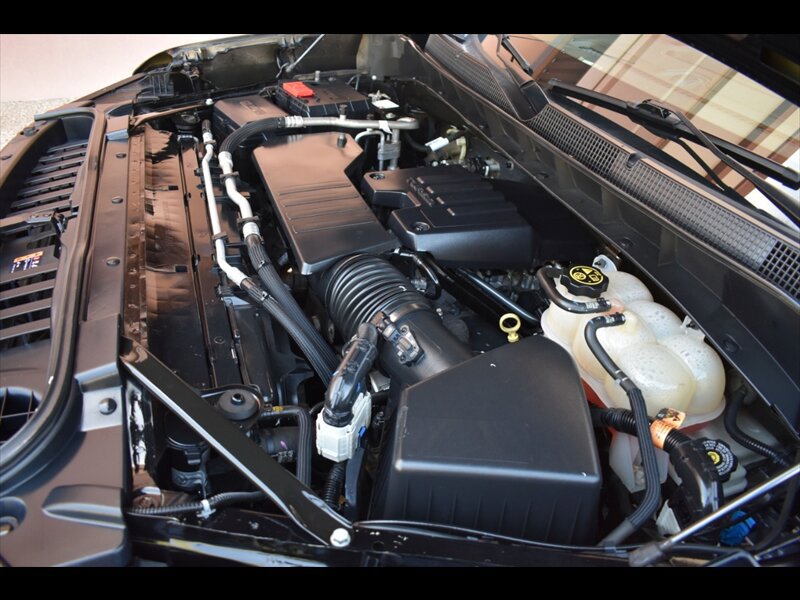 Used 2022 Chevrolet Silverado 1500 Custom w/ Safety Confidence Package AWD/4WD image 43
