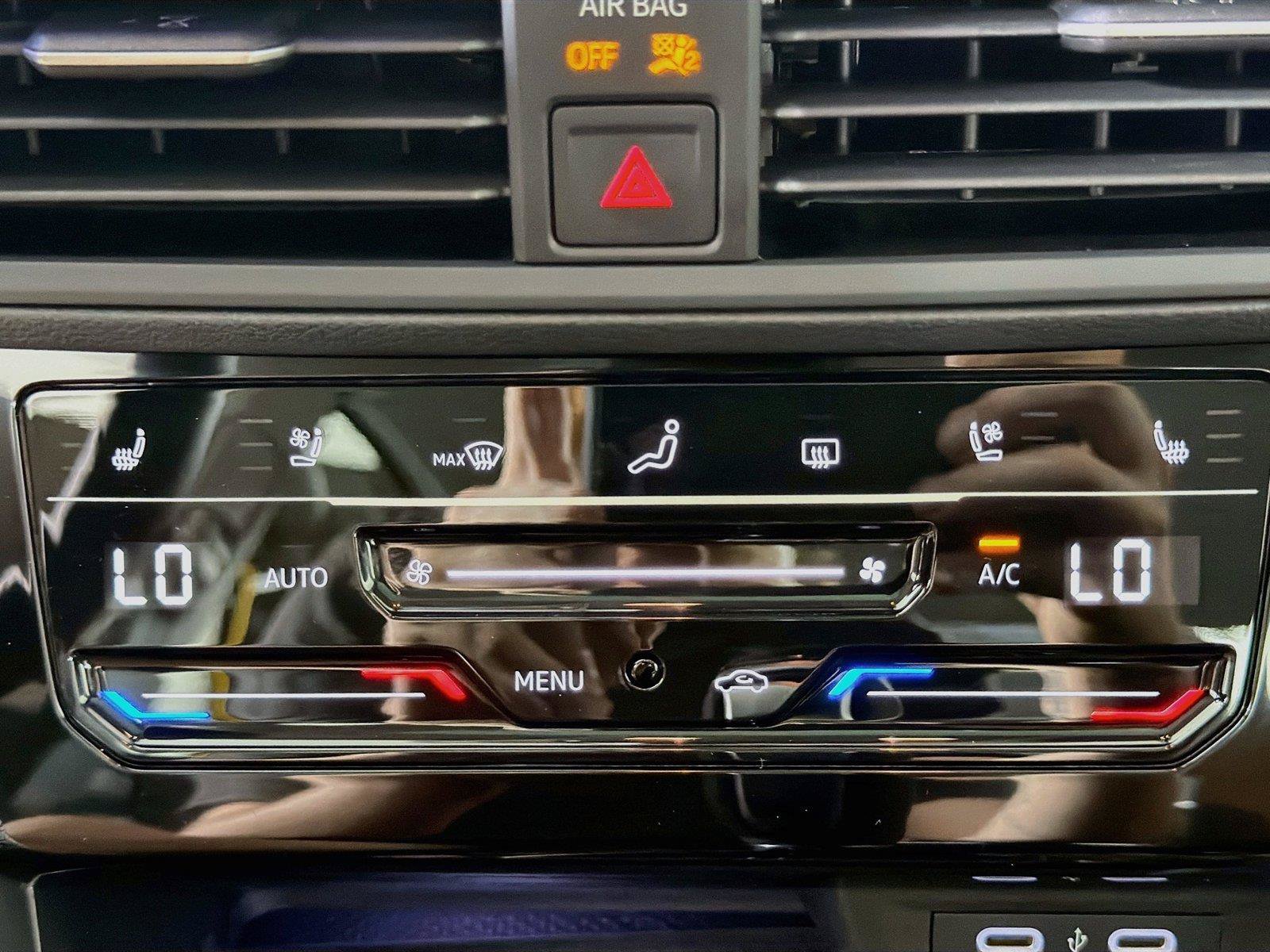 New 2027 Volkswagen Jetta SEL FWD image 15