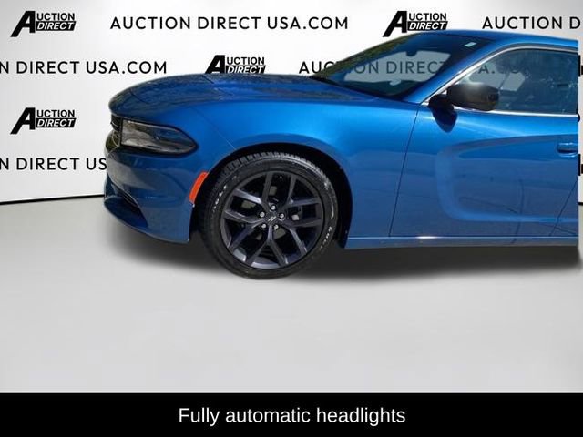Used 2021 Dodge Charger SXT w/ Blacktop Package image 8