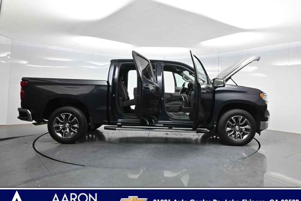 Used 2022 Chevrolet Silverado 1500 LT RWD image 3