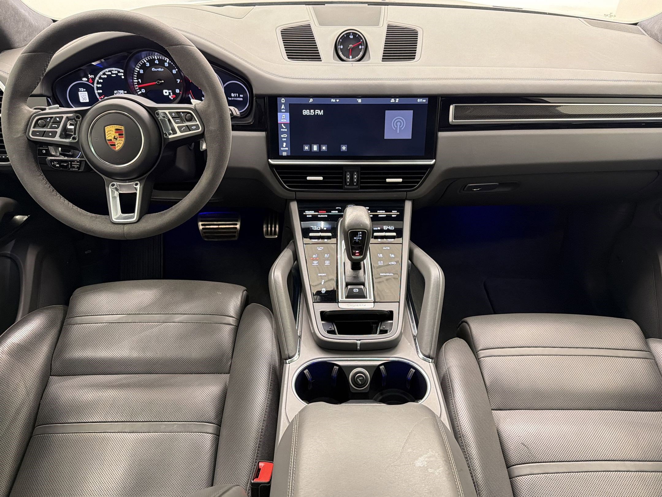 Used 2019 Porsche Cayenne Turbo image 17