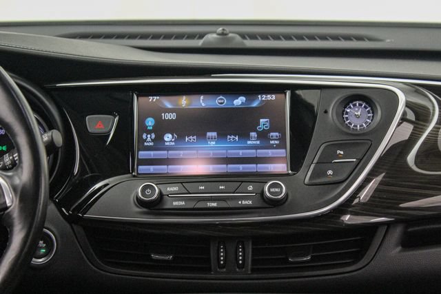 Certified 2019 Buick Envision Essence FWD image 26