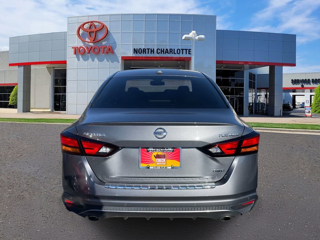Used 2019 Nissan Altima 2.5 Platinum image 9