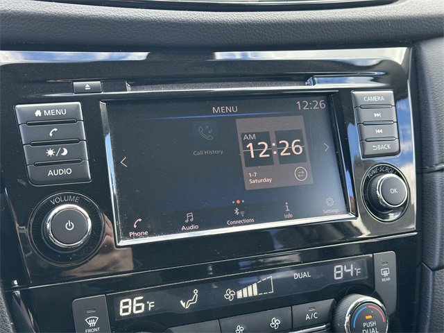 Used 2020 Nissan Rogue SV image 21