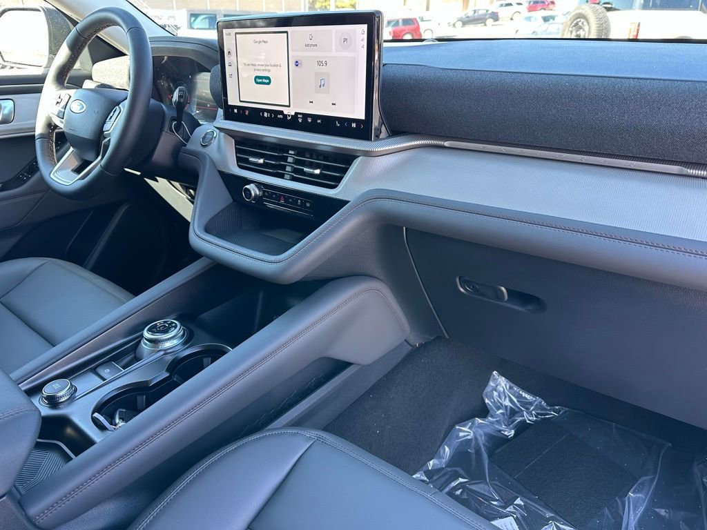 New 2026 Ford Explorer Active w/ Active Comfort Package image 17