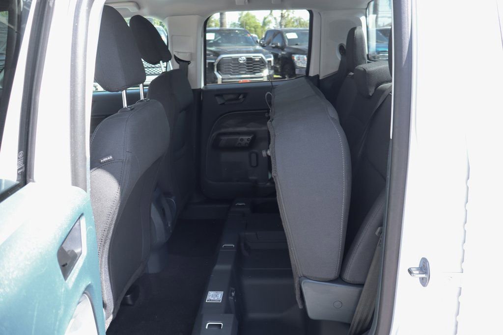 Used 2023 Ford Maverick XL image 36