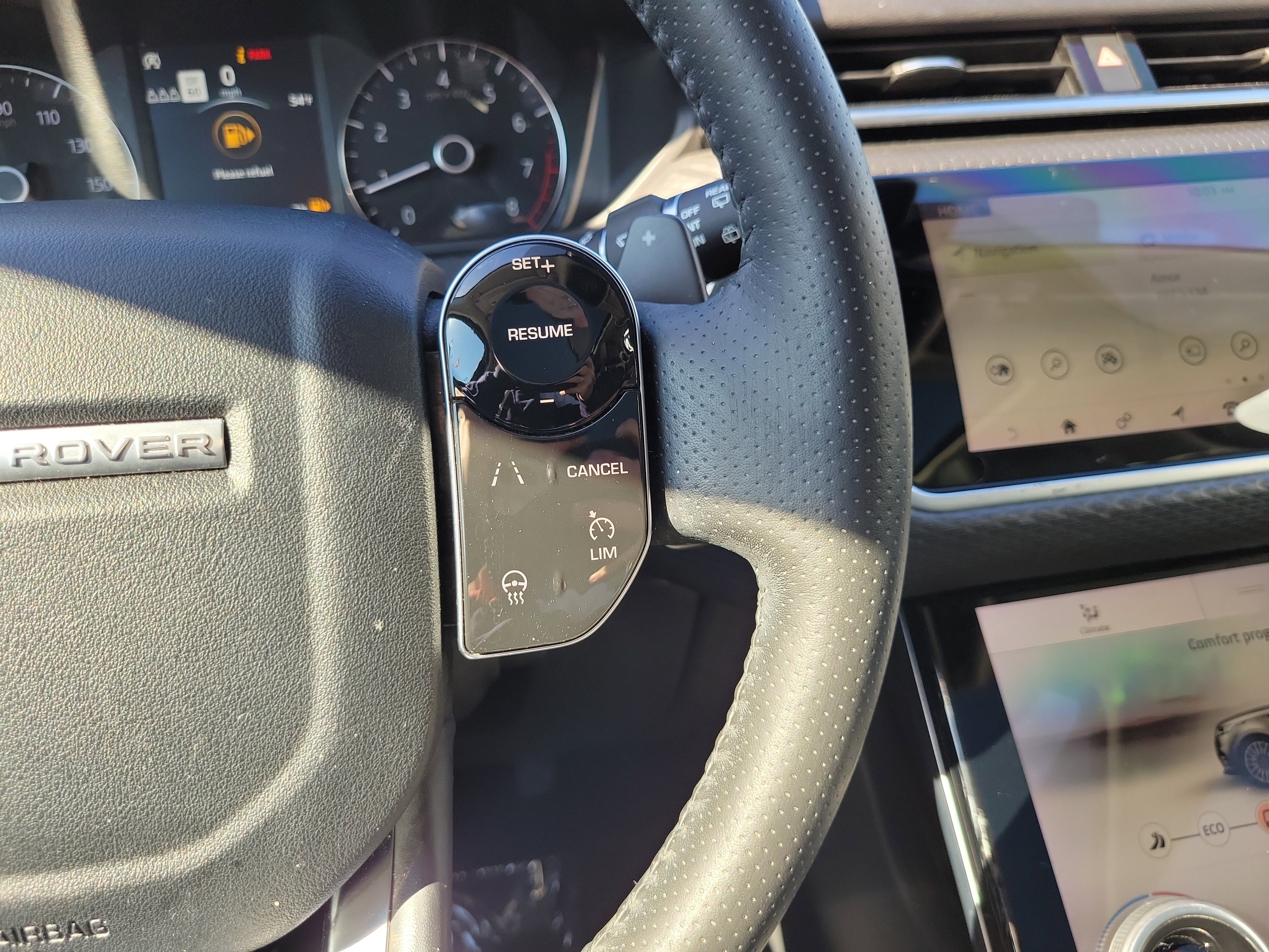 Used 2019 Land Rover Range Rover Velar S image 20