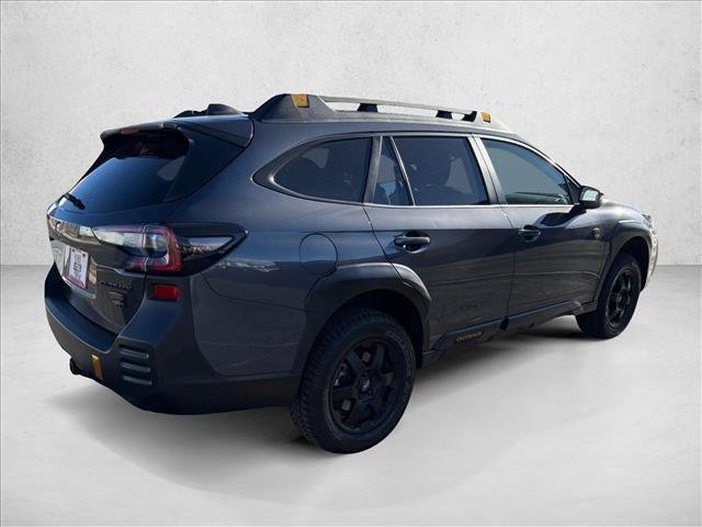 Used 2025 Subaru Outback Wilderness AWD/4WD image 5