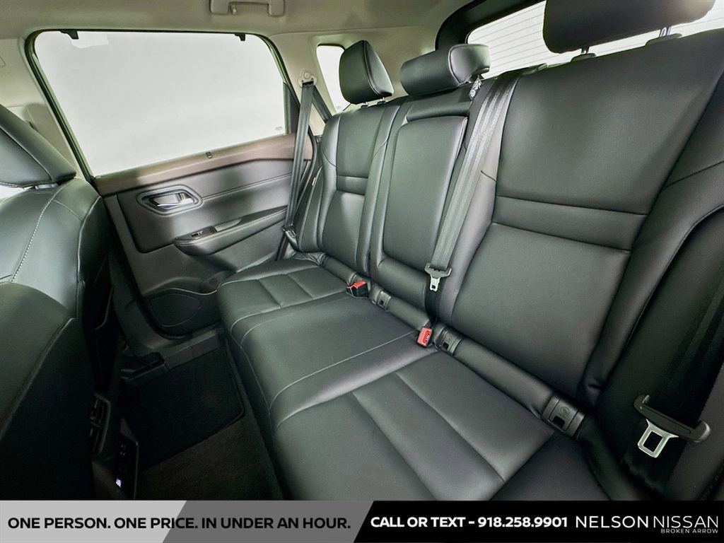 Certified 2023 Nissan Rogue SL w/ SL Premium Package AWD/4WD image 26