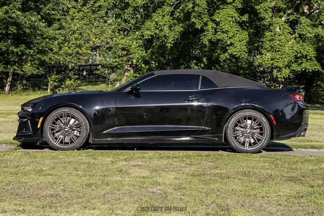 Used 2018 Chevrolet Camaro ZL1 w/ LPO, ZL1 Protection Package RWD image 15