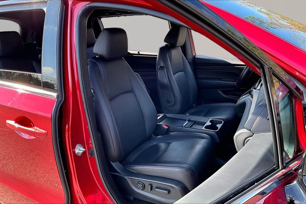 Used 2023 Honda Odyssey Sport image 23