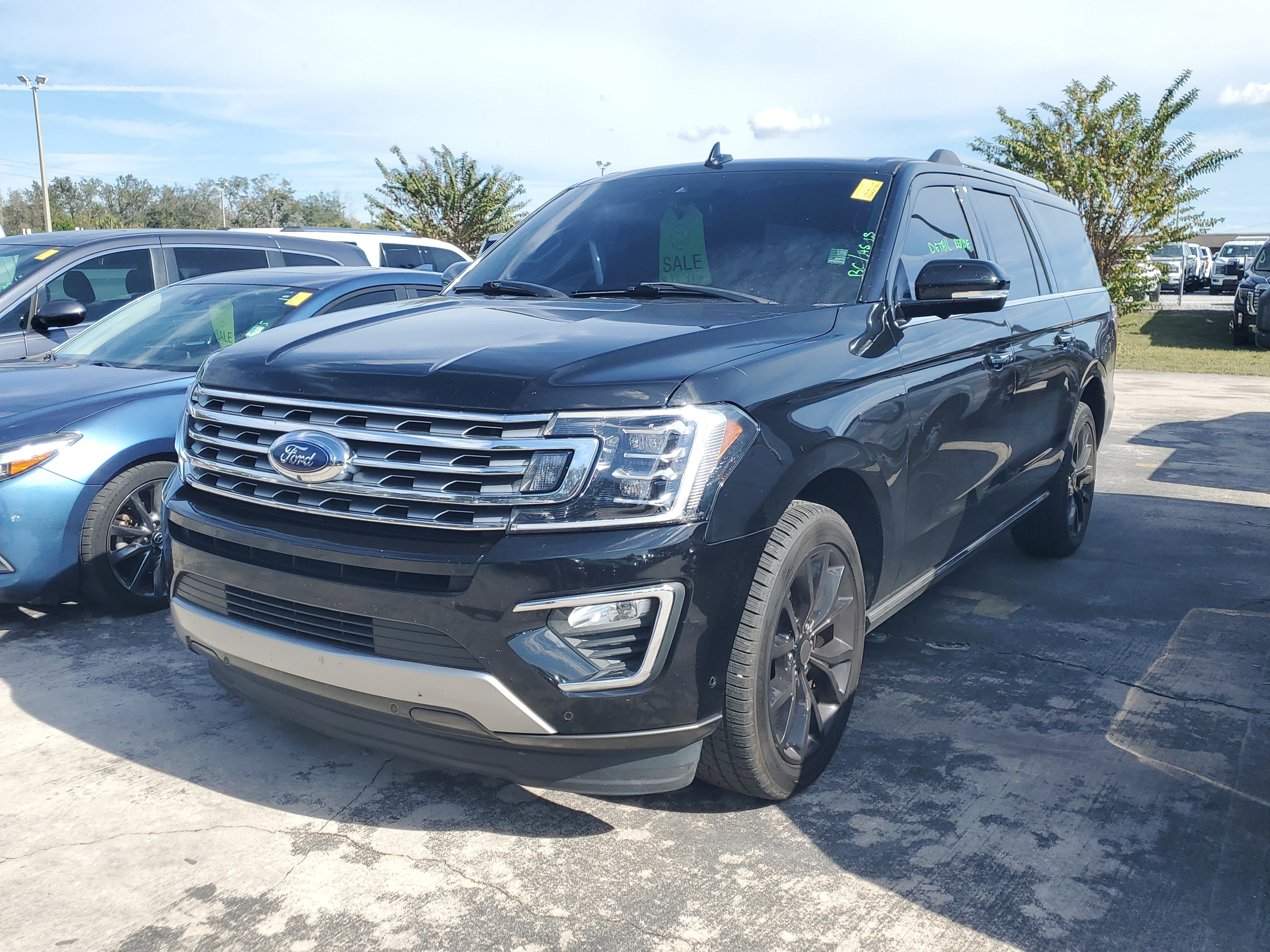 Used 2018 Ford Expedition Max Limited w/ Equipment Group 302A image 3
