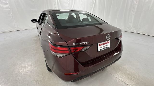 Certified 2024 Nissan Sentra SV FWD image 5