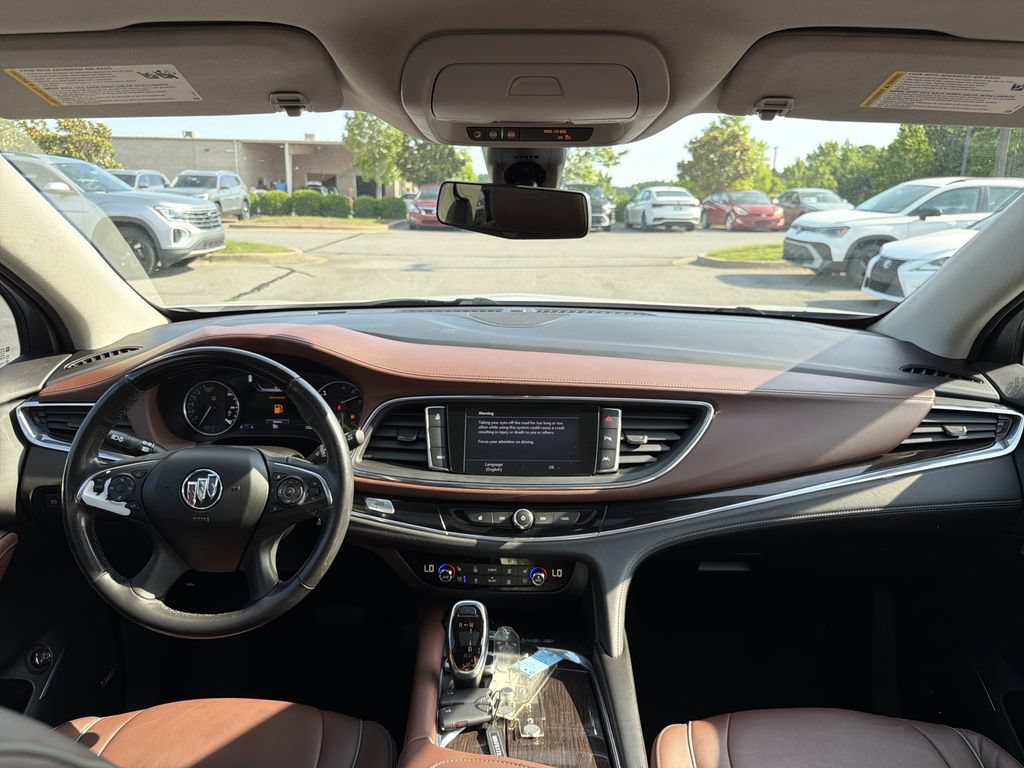 Used 2020 Buick Enclave Avenir w/ Avenir Technology Package FWD image 22