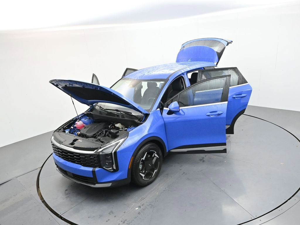 Used 2026 Kia Sportage EX FWD image 42