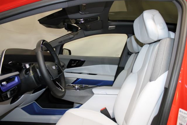 New 2026 Cadillac Optiq Sport 1 AWD/4WD image 6