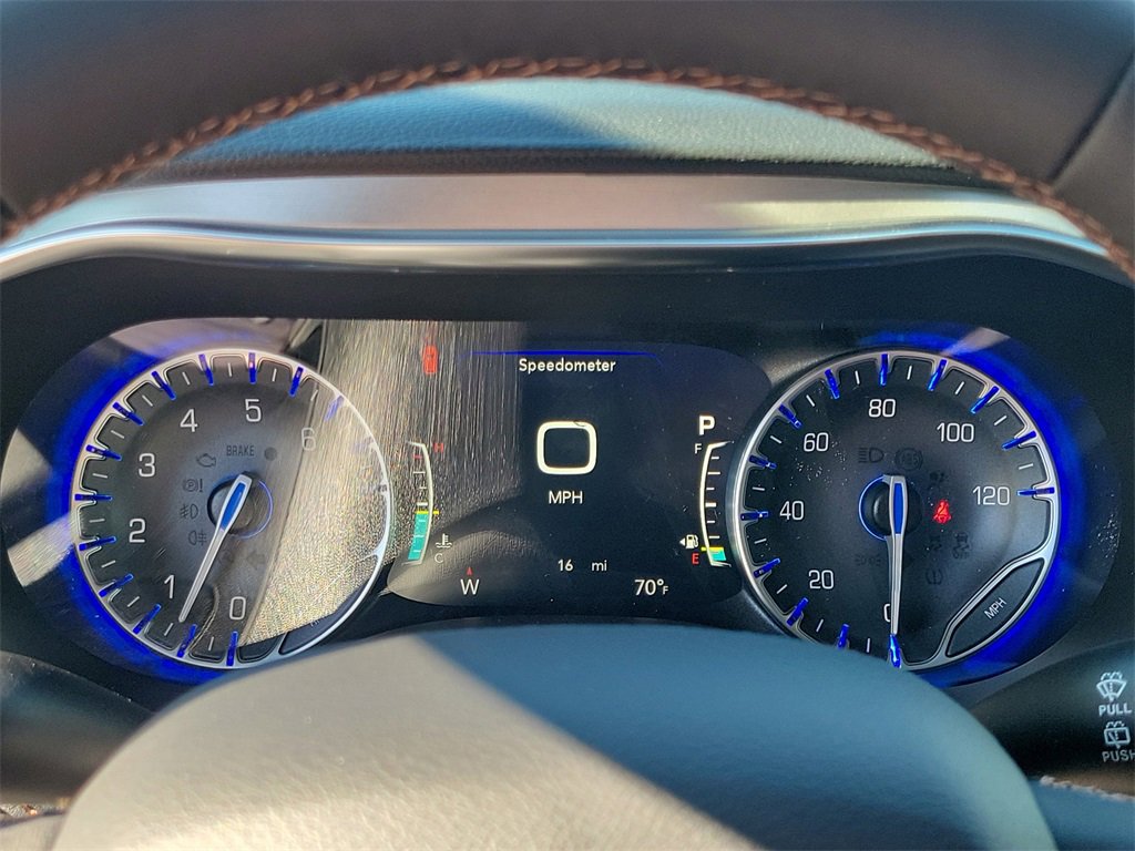 New 2026 Chrysler Pacifica Pinnacle image 31