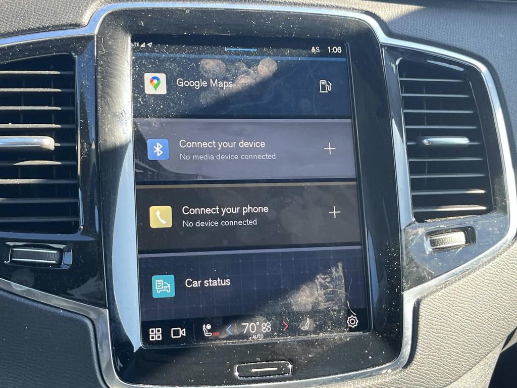 Used 2023 Volvo XC90 B6 Plus image 24