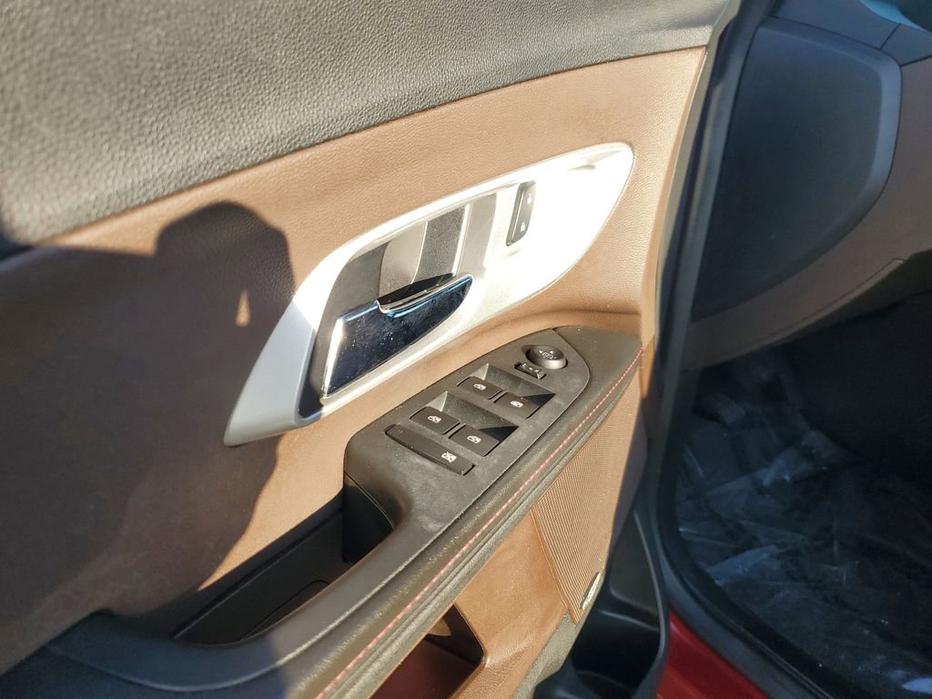 Used 2015 Chevrolet Equinox LT image 19