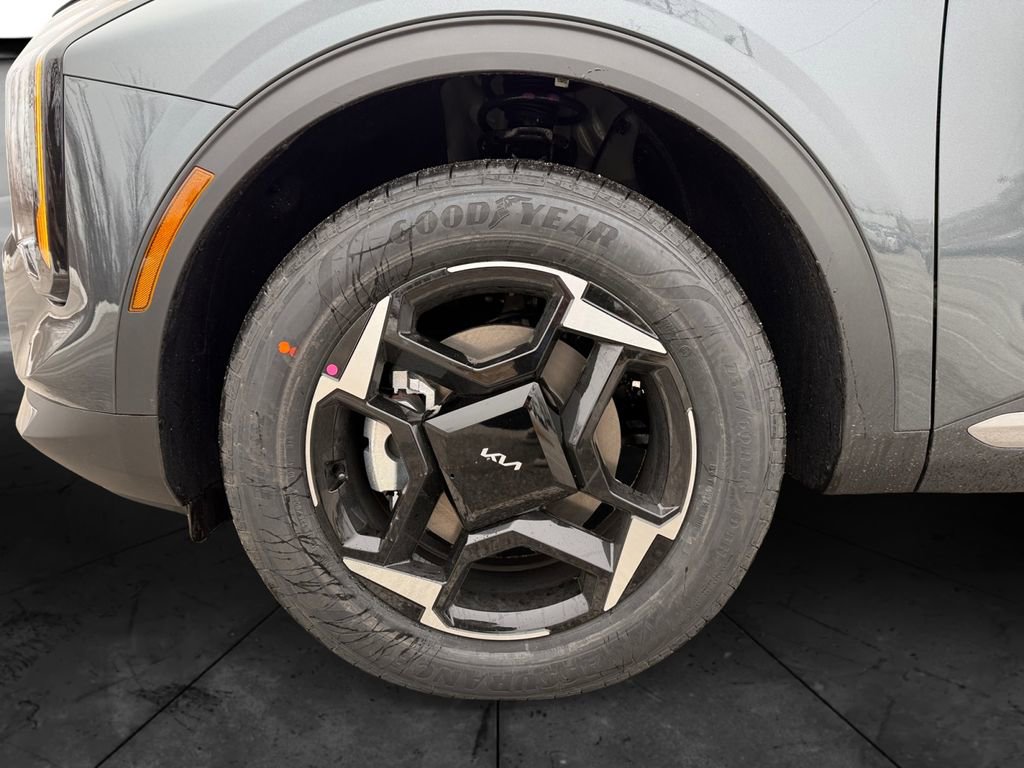 New 2026 Kia Sportage EX image 14