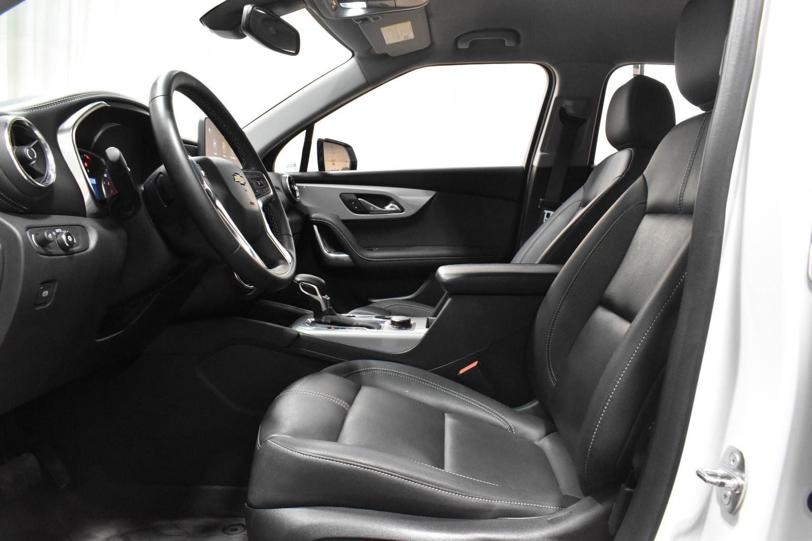 Used 2023 Chevrolet Blazer LT w/ LPO, Floor Liner Package image 6