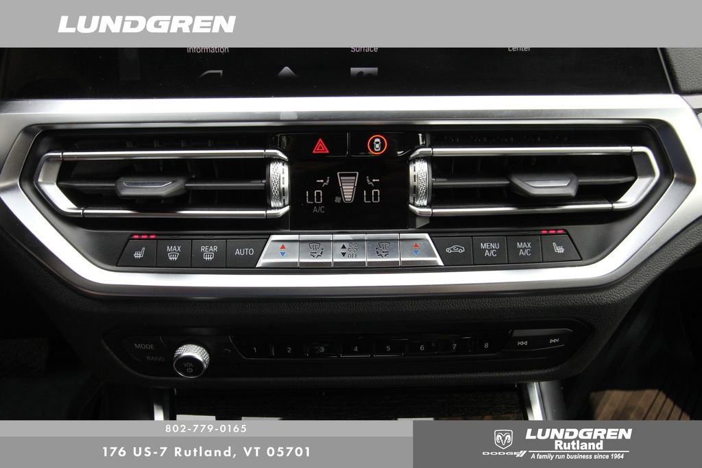 Used 2022 BMW 330i xDrive Sedan w/ Premium Package image 21