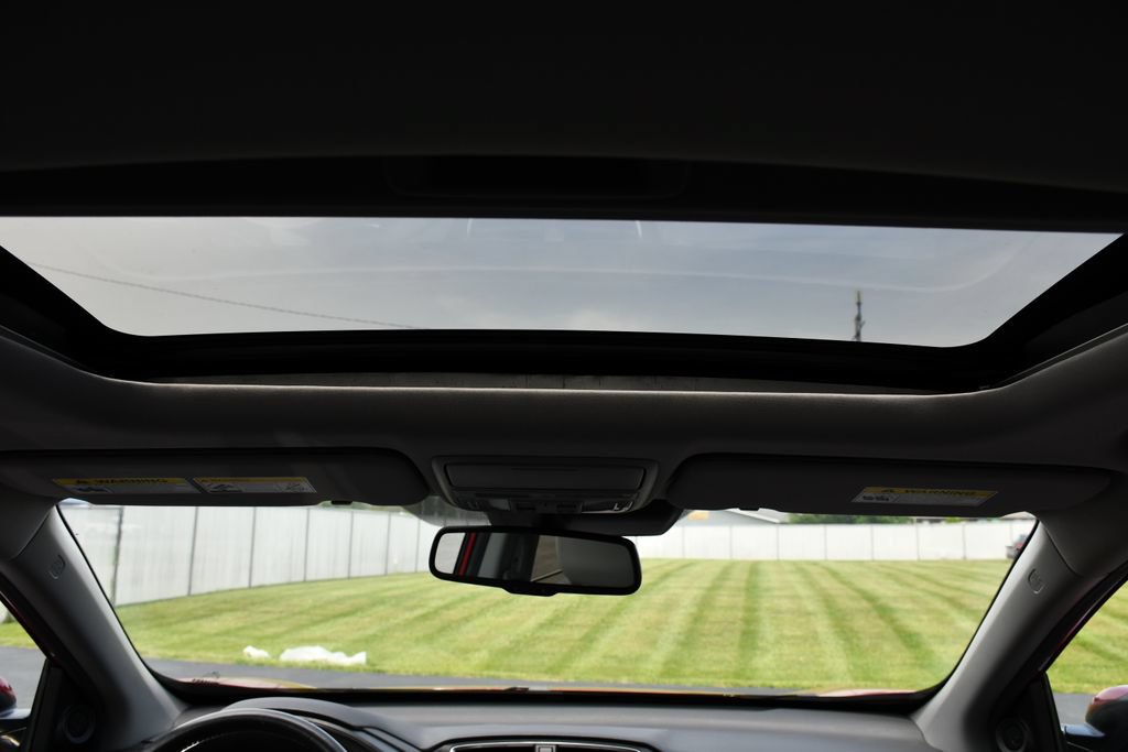 Used 2021 Honda CR-V Touring image 31