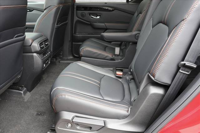 New 2025 Honda Pilot TrailSport image 24