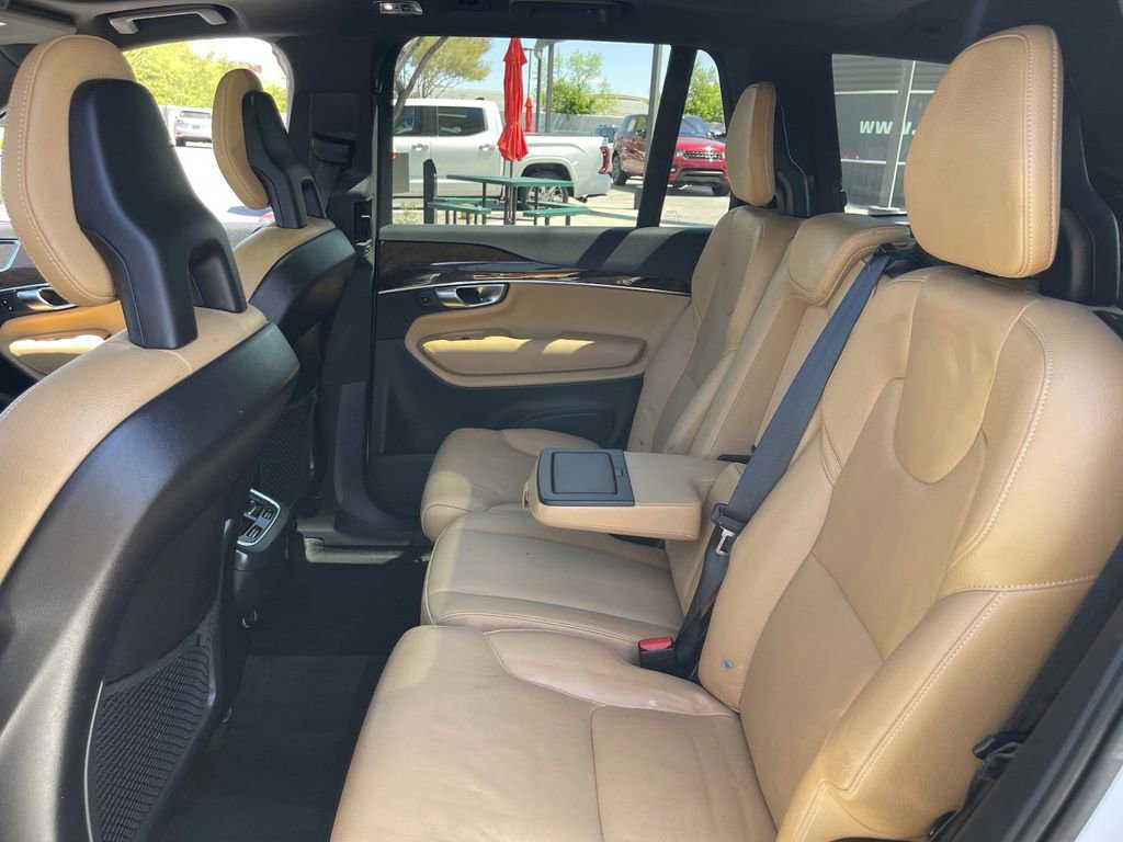 Used 2017 Volvo XC90 T6 Momentum w/ Vision Package AWD/4WD image 18