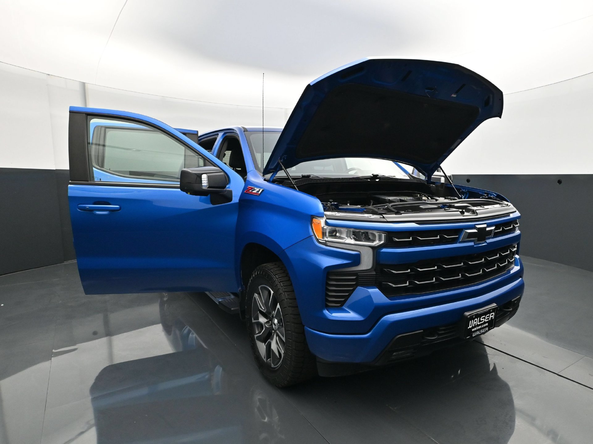 Used 2023 Chevrolet Silverado 1500 RST AWD/4WD image 38