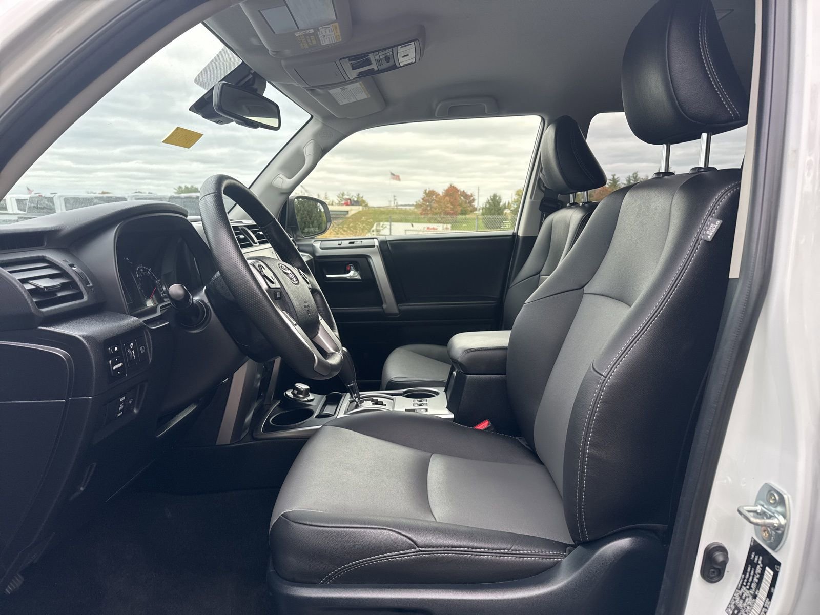 Used 2024 Toyota 4Runner SR5 Premium image 17