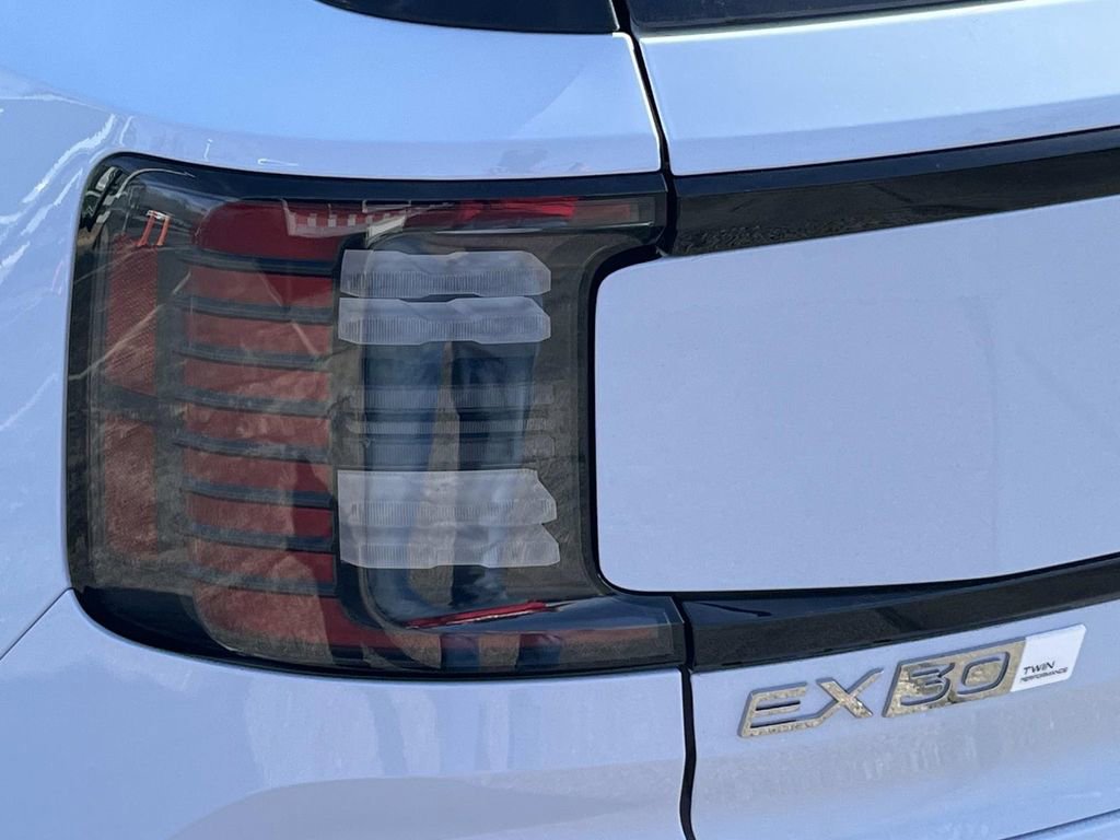 New 2026 Volvo EX30 Ultra image 10