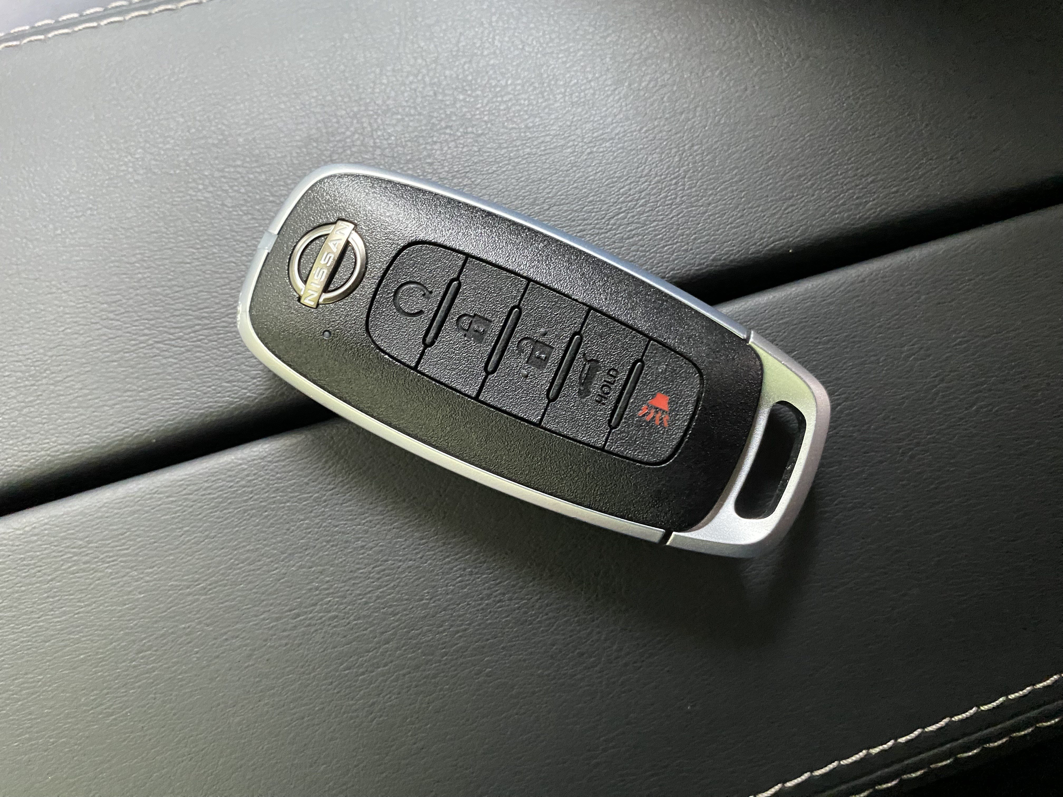 Used 2026 Nissan Rogue Dark Armor FWD image 35